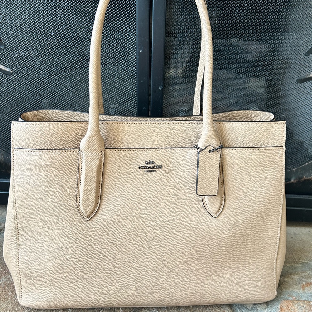 Coach Sand Leather Tote Bag